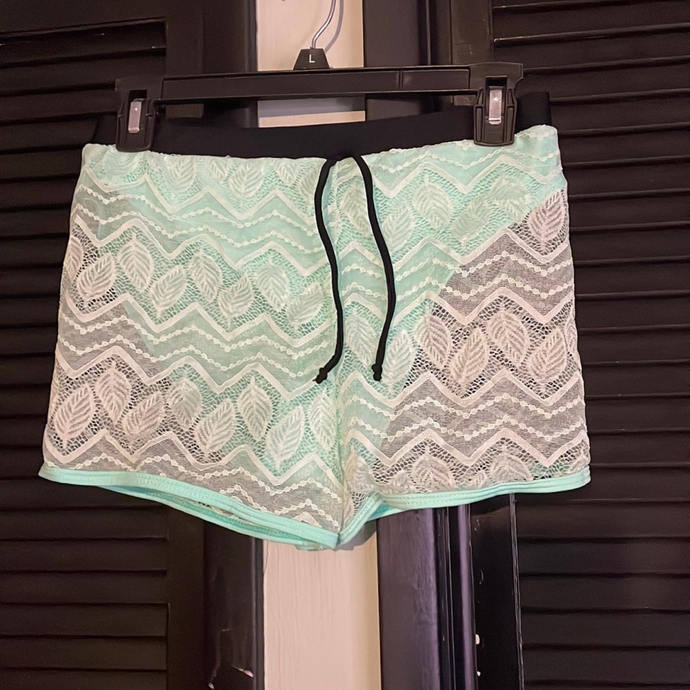Size small mint lace swim shorts
